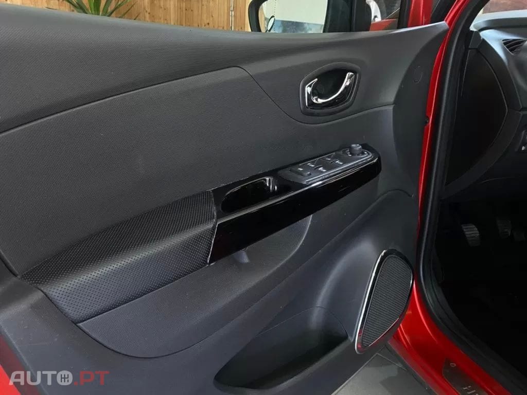 Renault Captur 1.5 DCi Helly Hansen