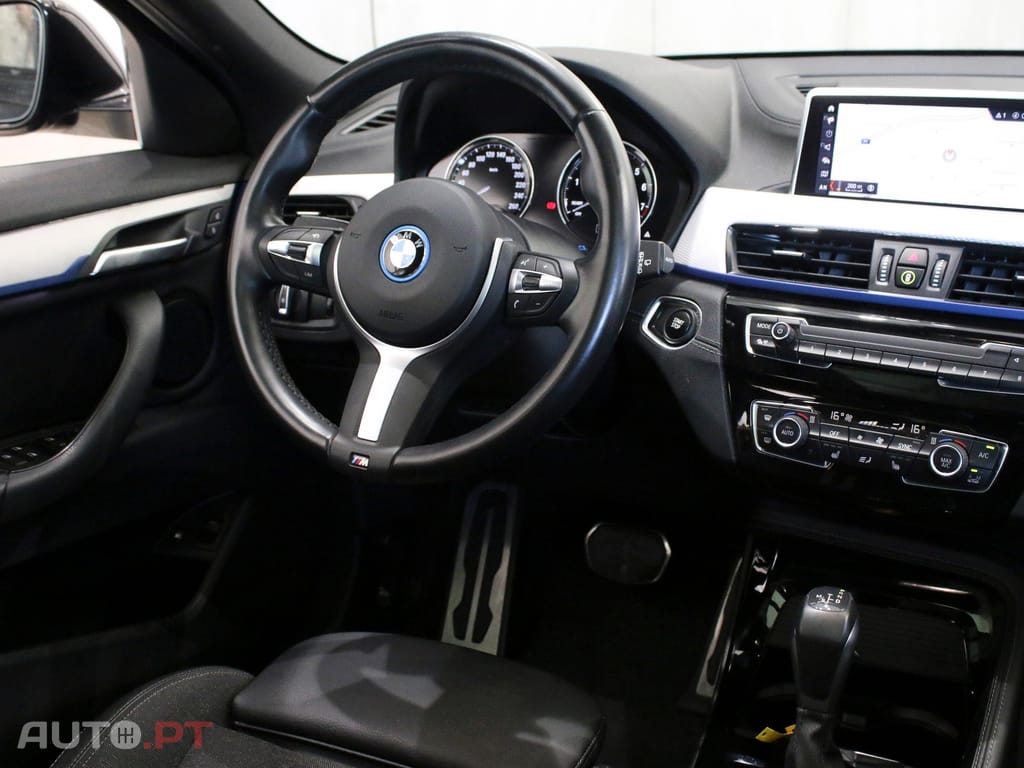 BMW X2 25 e xDrive Pack M