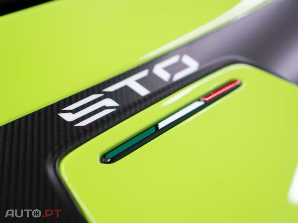 Lamborghini Huracán STO