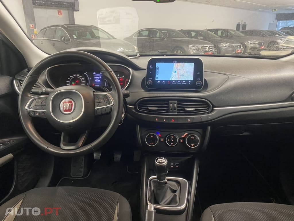 Fiat Tipo 1.3 M-Jet Street