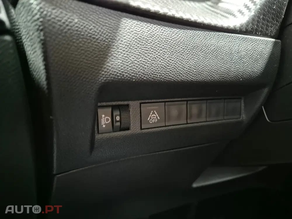 Peugeot 208 1.5 BlueHDi Allure