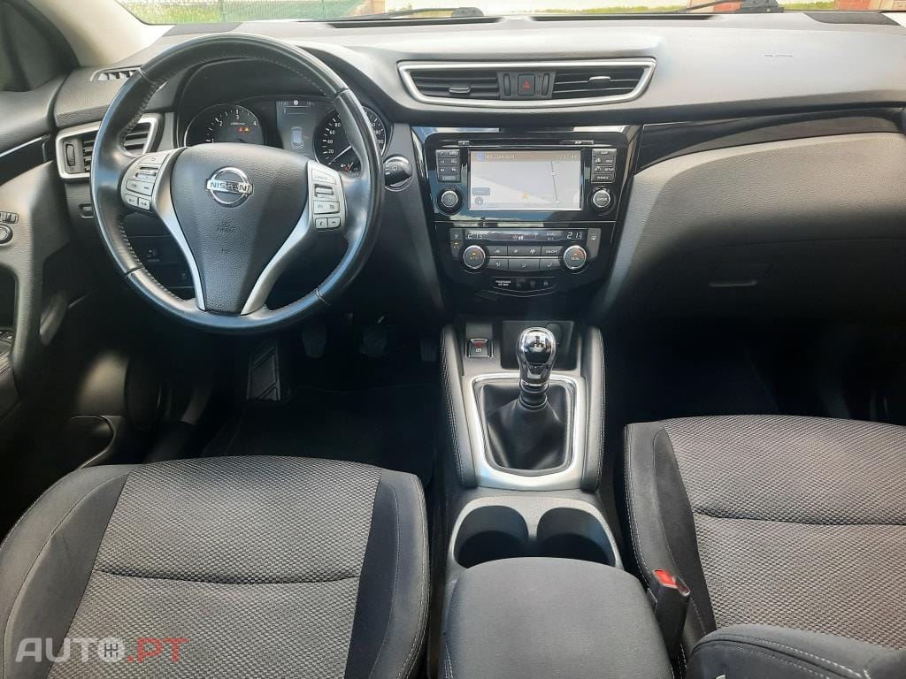 Nissan Qashqai 1.5 dCi 360 S 110cv / 198€ mês