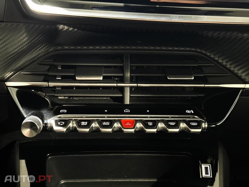 Peugeot 2008 1.2 PureTech Allure Pack