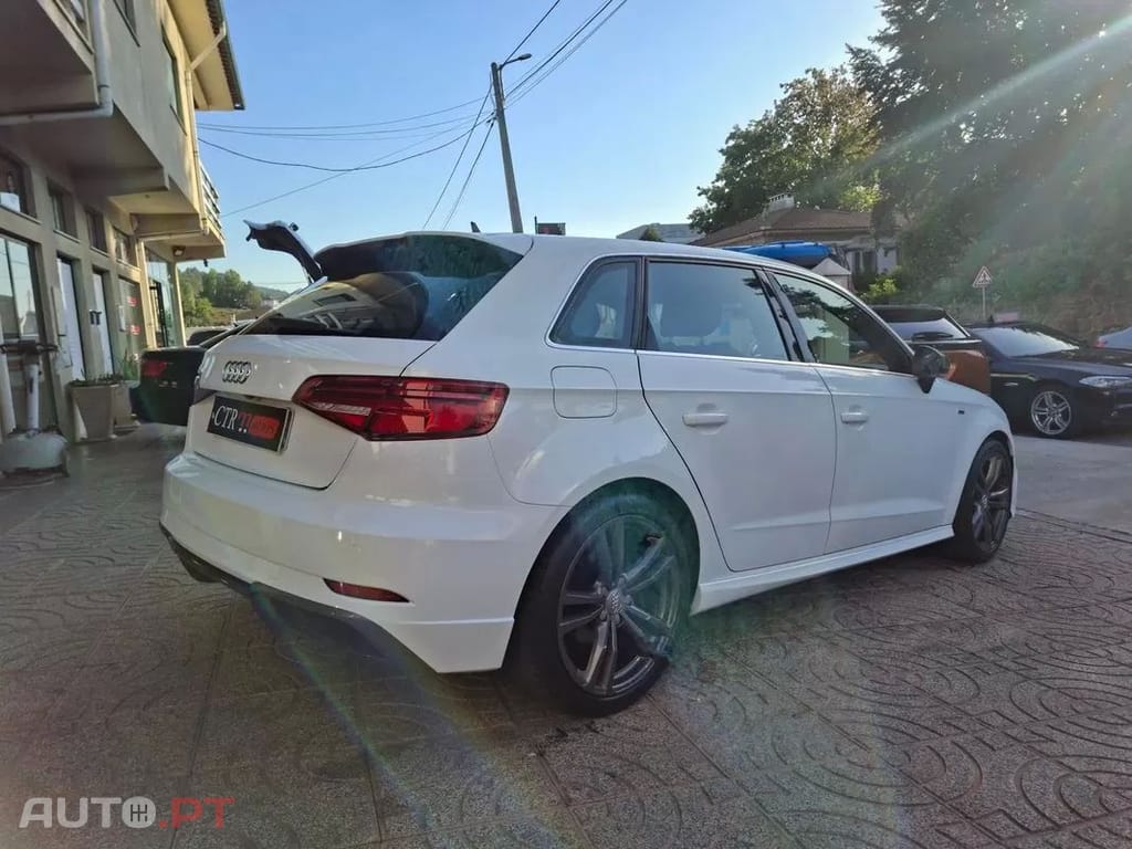 Audi A3 Sportback  1 0 Tfsi Sport