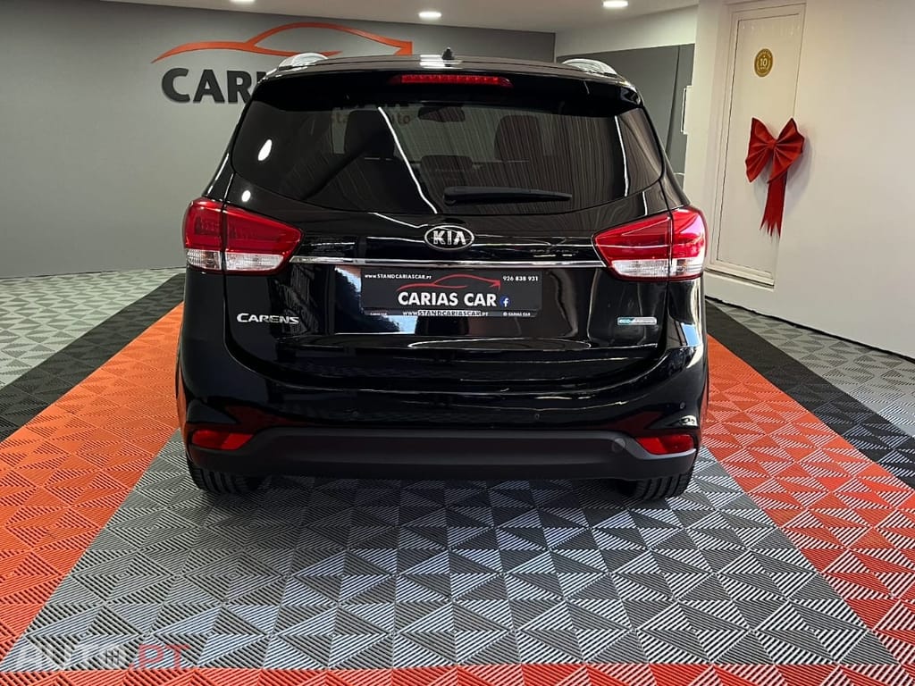 Kia Carens 1.7 CRDi ISG TX