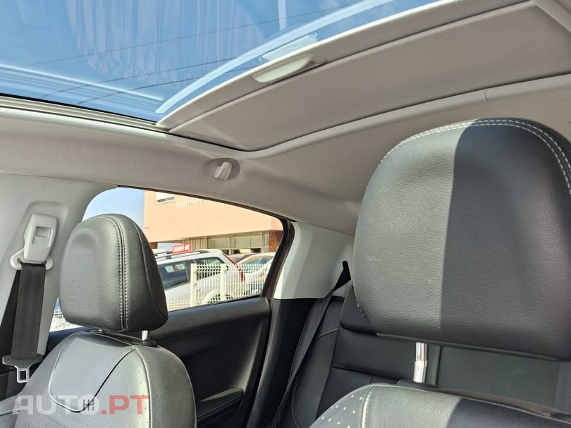 Peugeot 208 1.6 e-HDi Active 2-Tronic