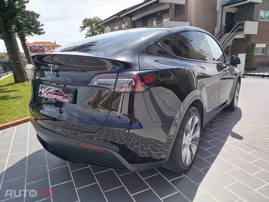 Tesla Model Y Tração Traseira