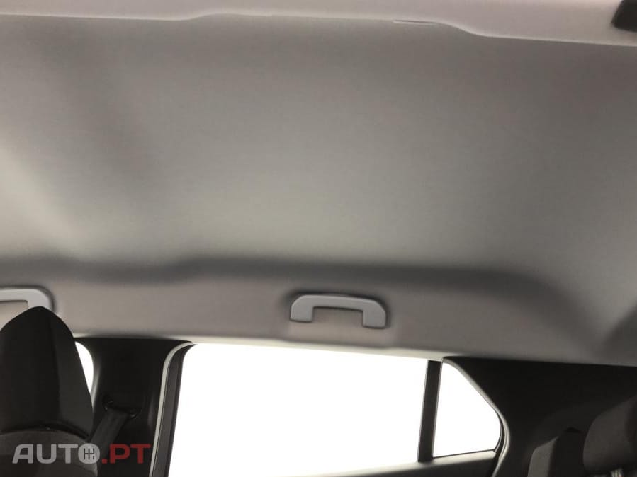 Peugeot 2008 1.2 PureTech Active Pack