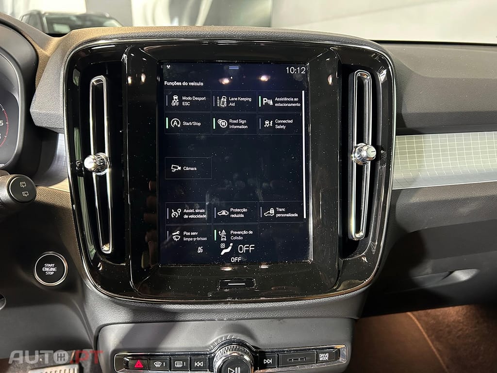Volvo XC40 2.0 D3 Geartronic Momentum Plus