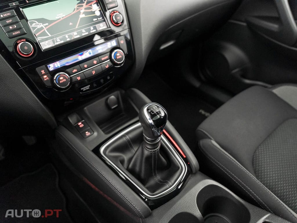 Nissan Qashqai 1.5 dCi N-Connecta