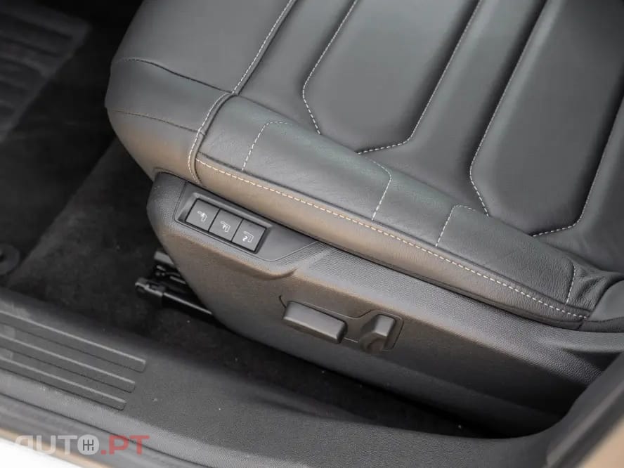 Citroen e-C4 X 50 kWh Shine