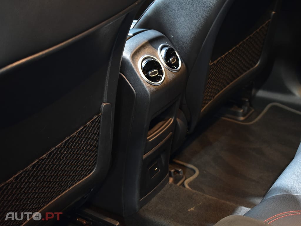 Mercedes-Benz EQA 250 AMG Line