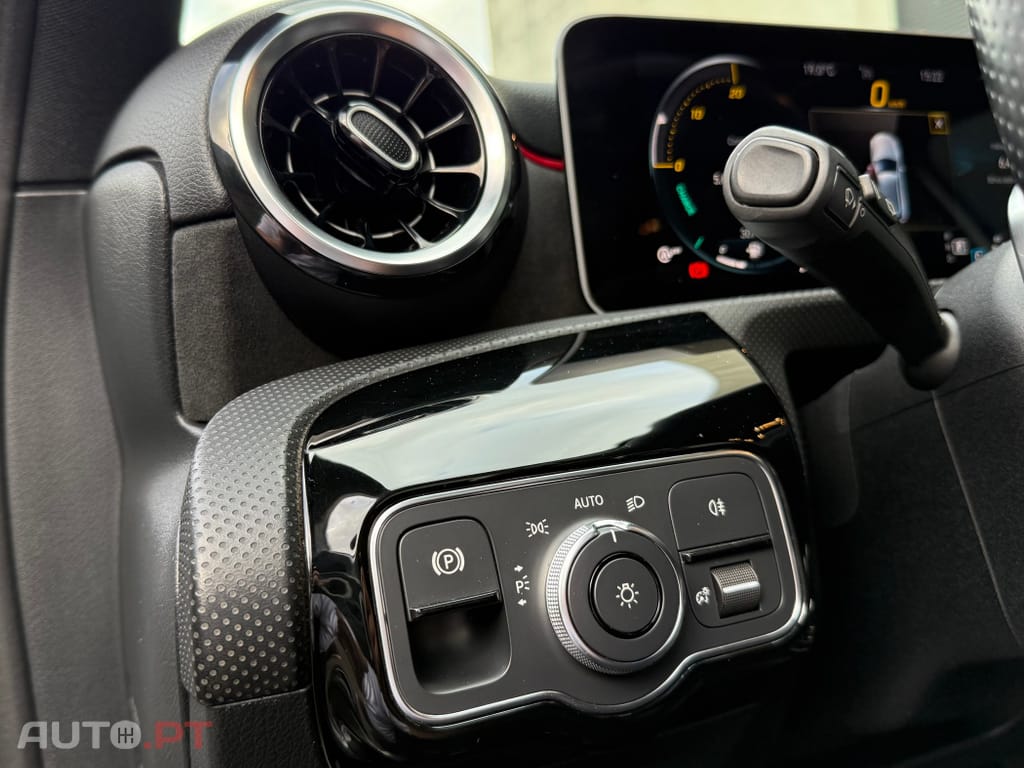 Mercedes-Benz A 180 d AMG Line Aut.