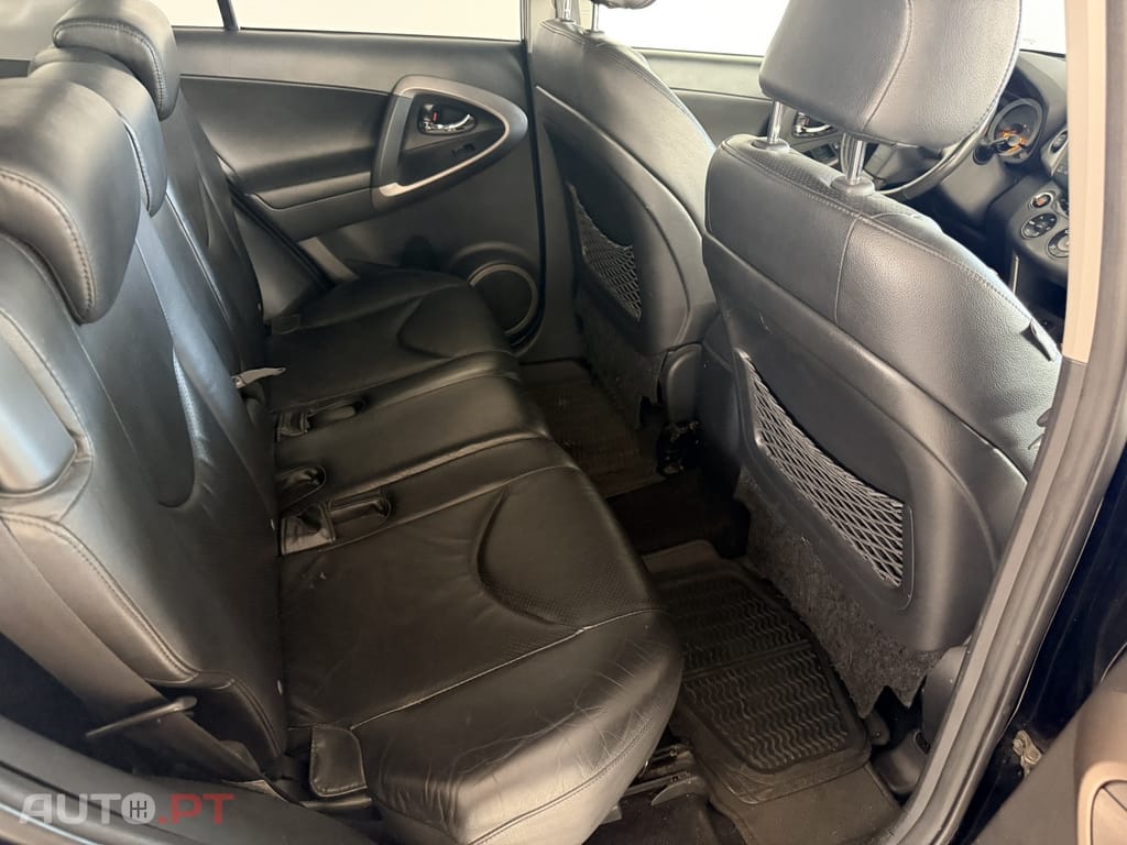 Toyota RAV4 2.2 D-4D