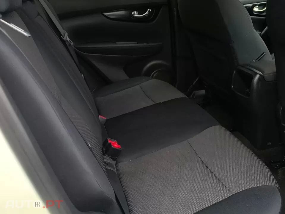 Nissan Qashqai 1.5 dCi Tekna