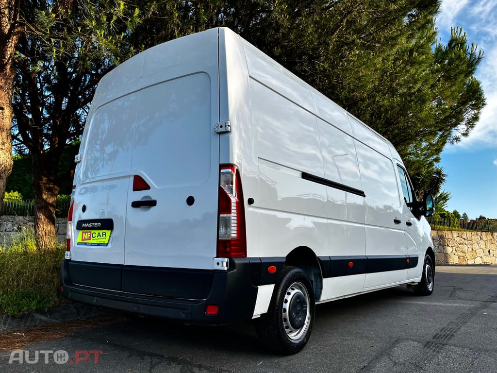 Renault Master 2.3 dCi L3H3 3.5T SS