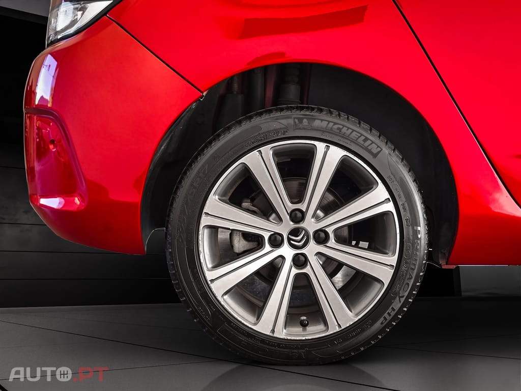 Citroen C4 1.2 PureTech Shine EAT6