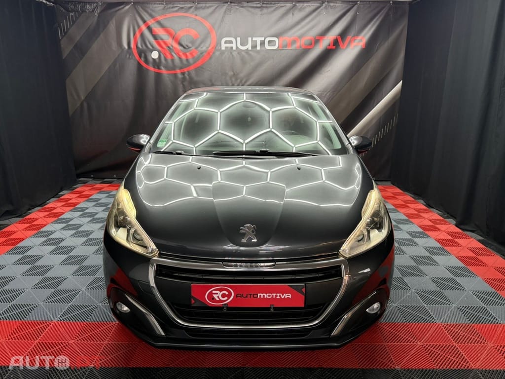 Peugeot 208 1.2 PureTech Style