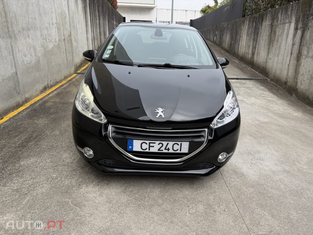 Peugeot 208 1.6 e-HDi Allure