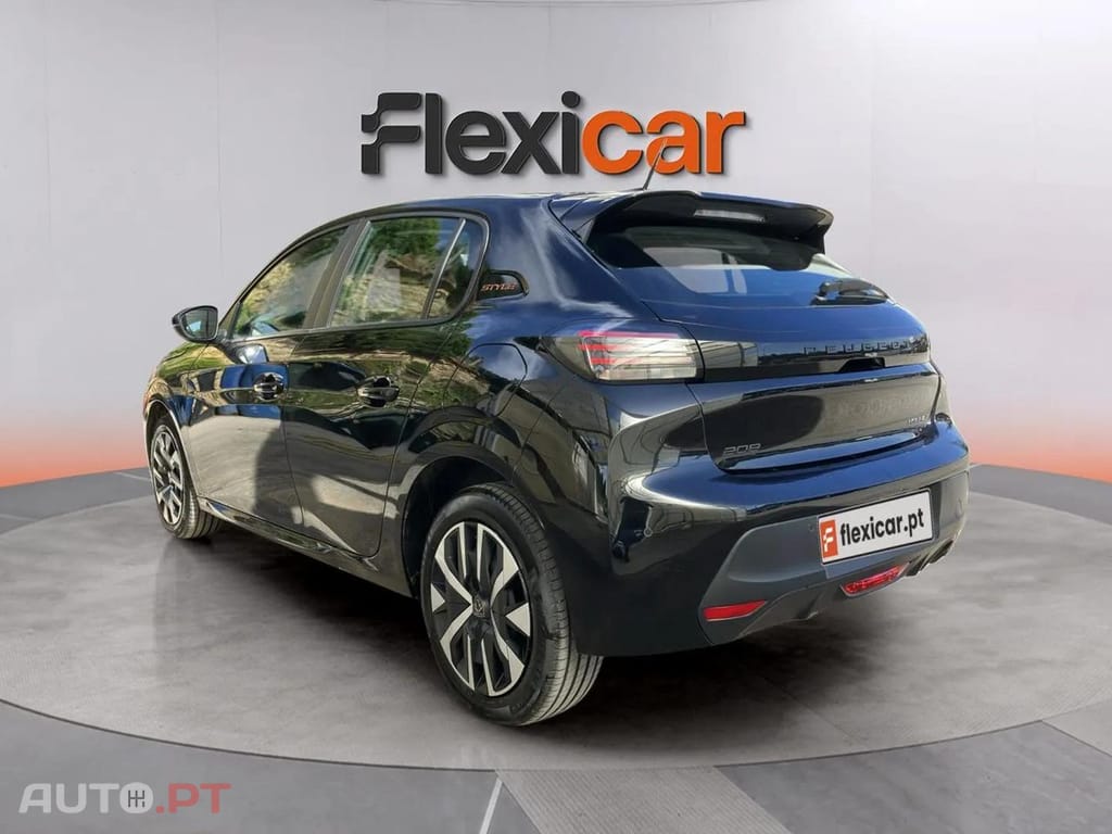 Peugeot 208 1.2 Hybrid Style e-DCS6