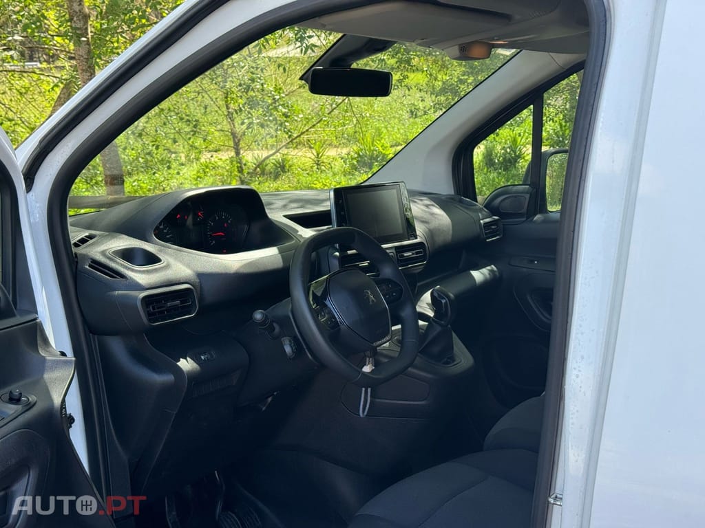 Peugeot Partner 1.5 BlueHDi Premium Longa
