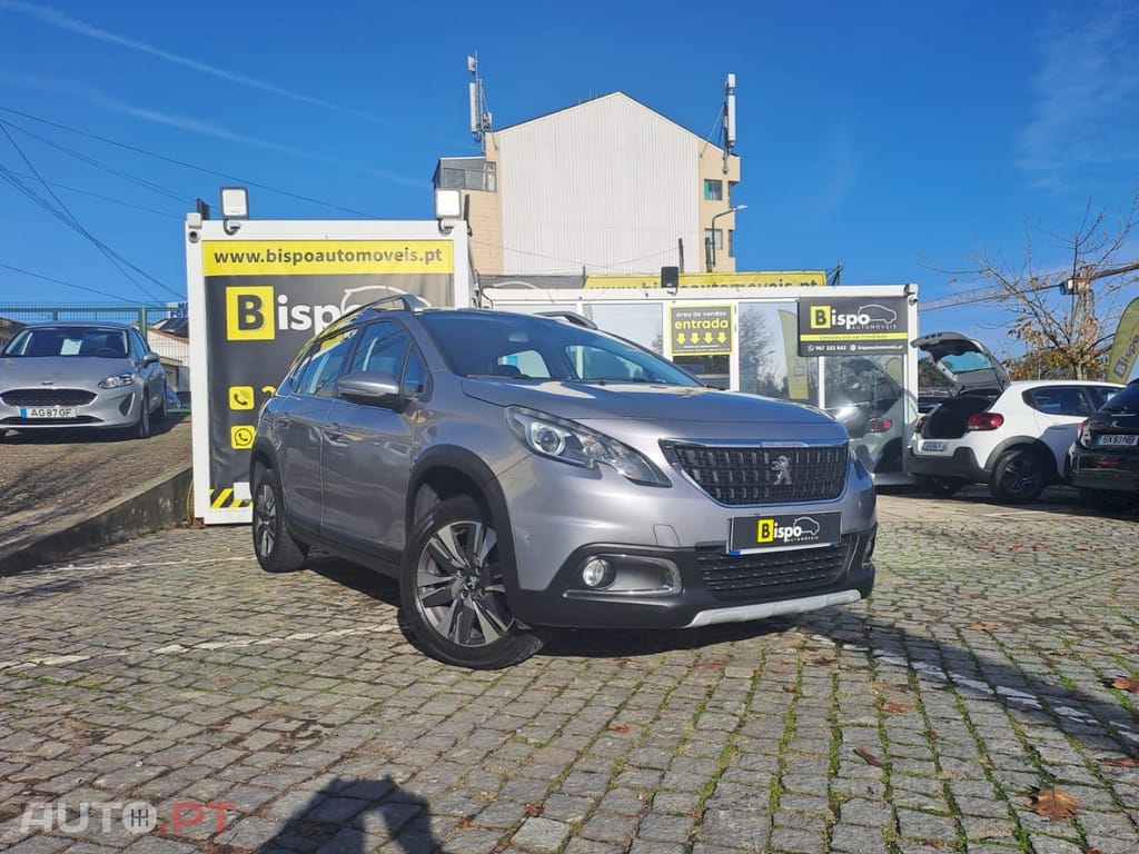 Peugeot 2008 1.2 PureTech Allure