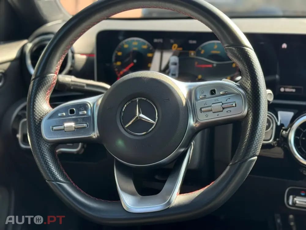 Mercedes-Benz A 180 d 7G-DCT AMG Line