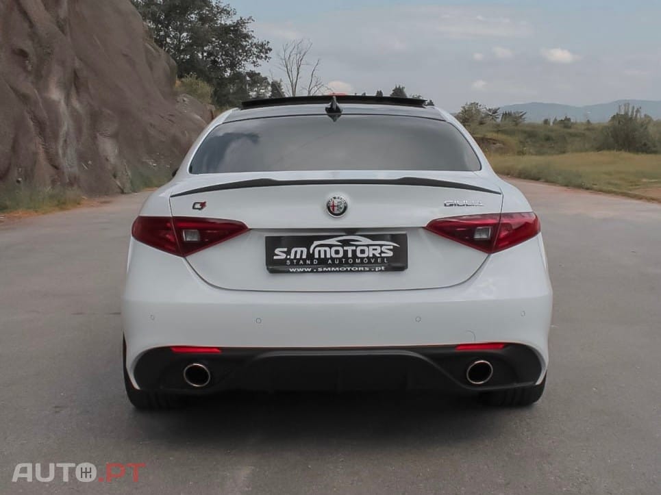 Alfa Romeo Giulia 2.2 D Veloce Q4 AT8