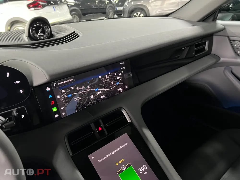 Porsche Taycan Outro