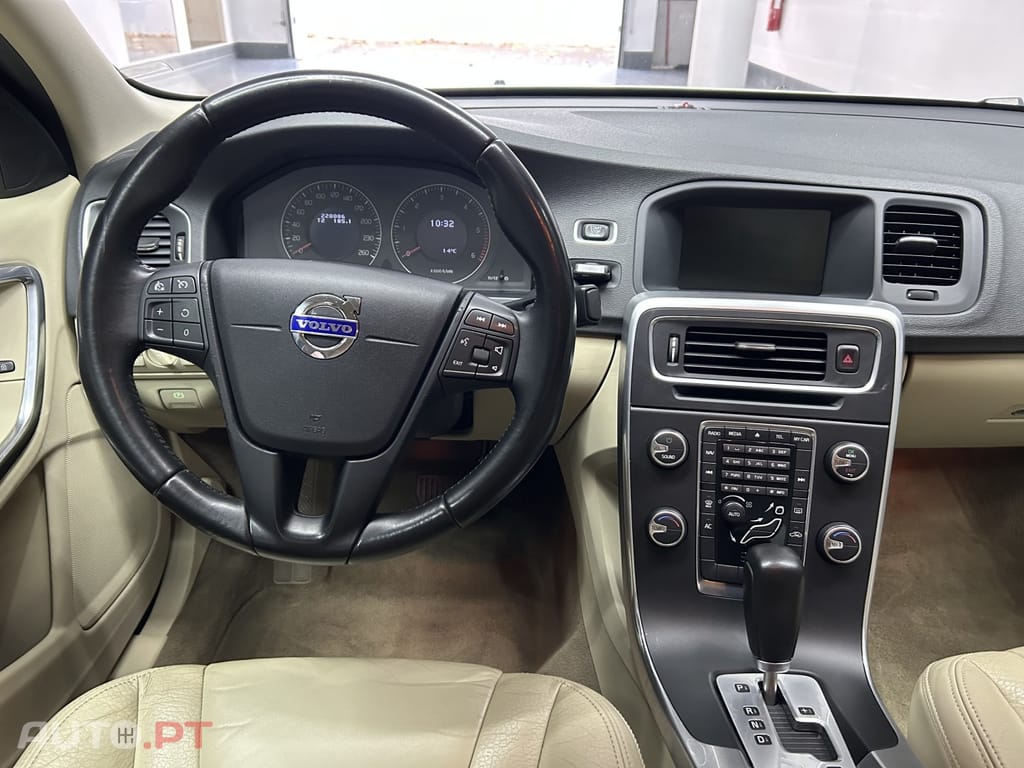 Volvo S60 2.0 D3 Momentum Geartronic