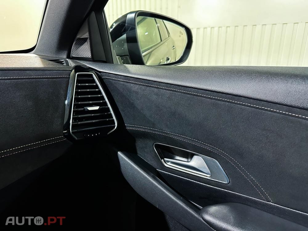 DS DS7 Crossback E-Tense Performance Line EAT8