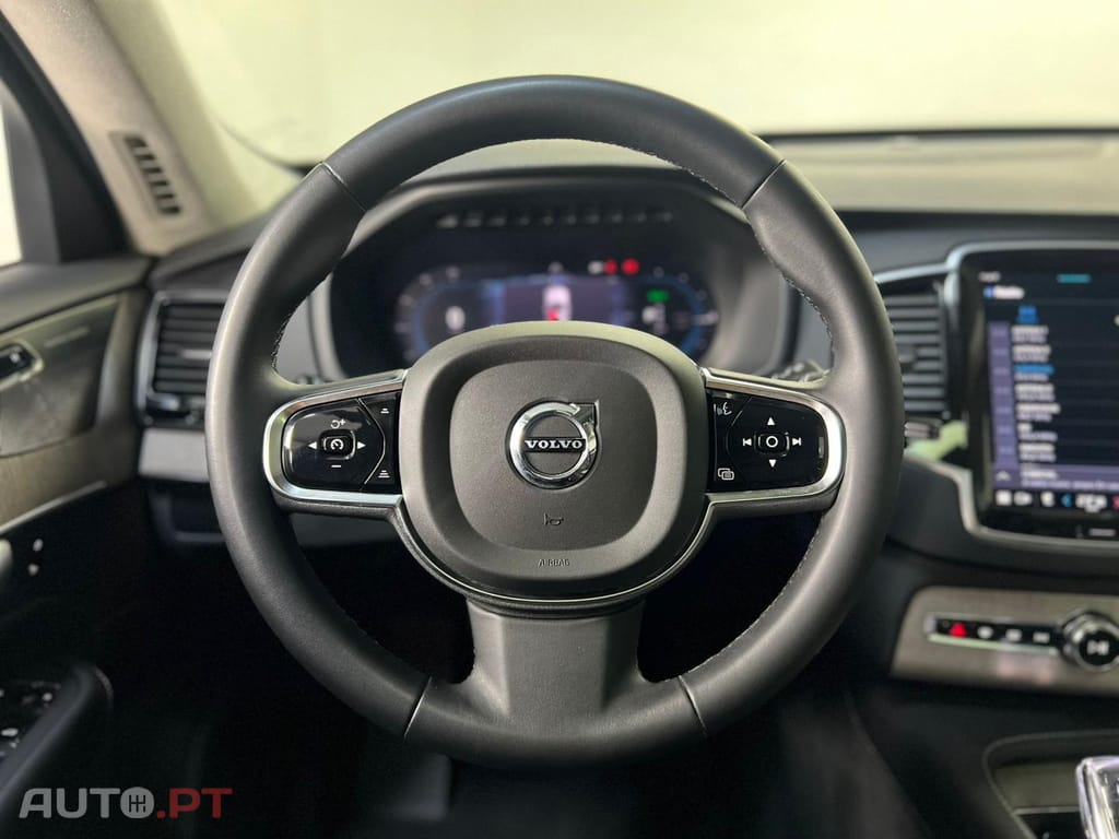 Volvo XC90 T8 455 PHEV AWD Ultimate Dark Auto
