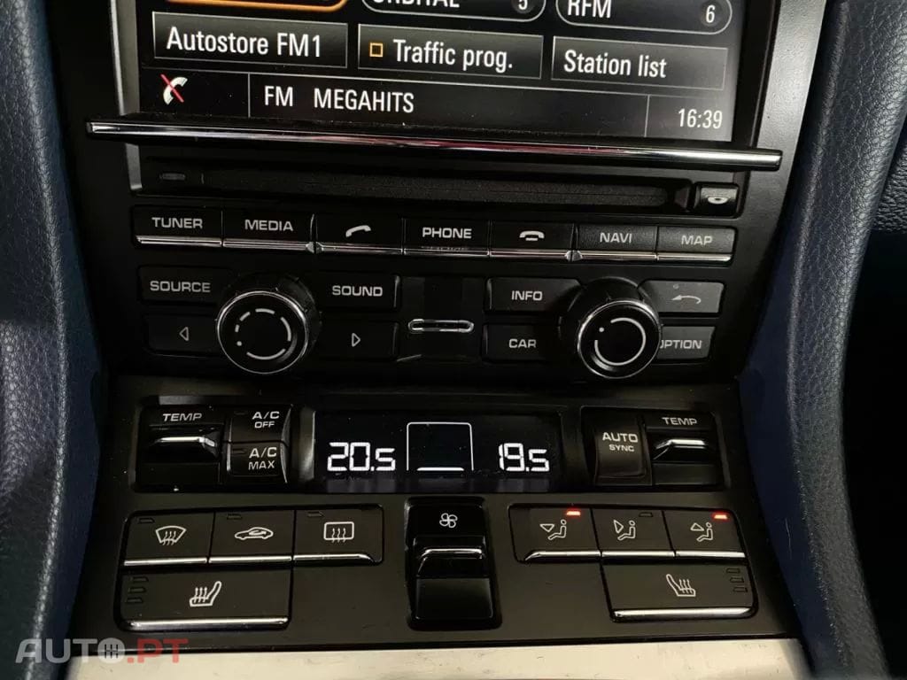 Porsche 911 991 Carrera 4 PDK Sport Chrono