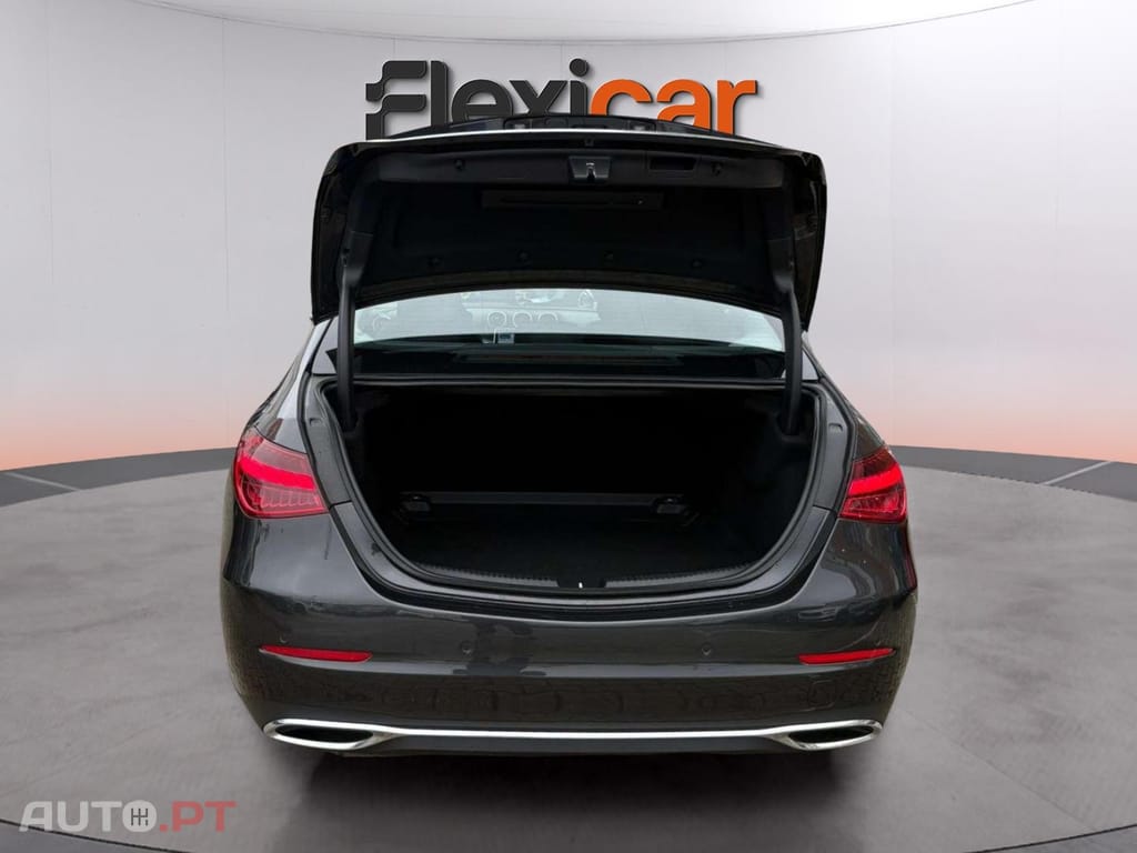 Mercedes-Benz C 300 9G-TRONIC