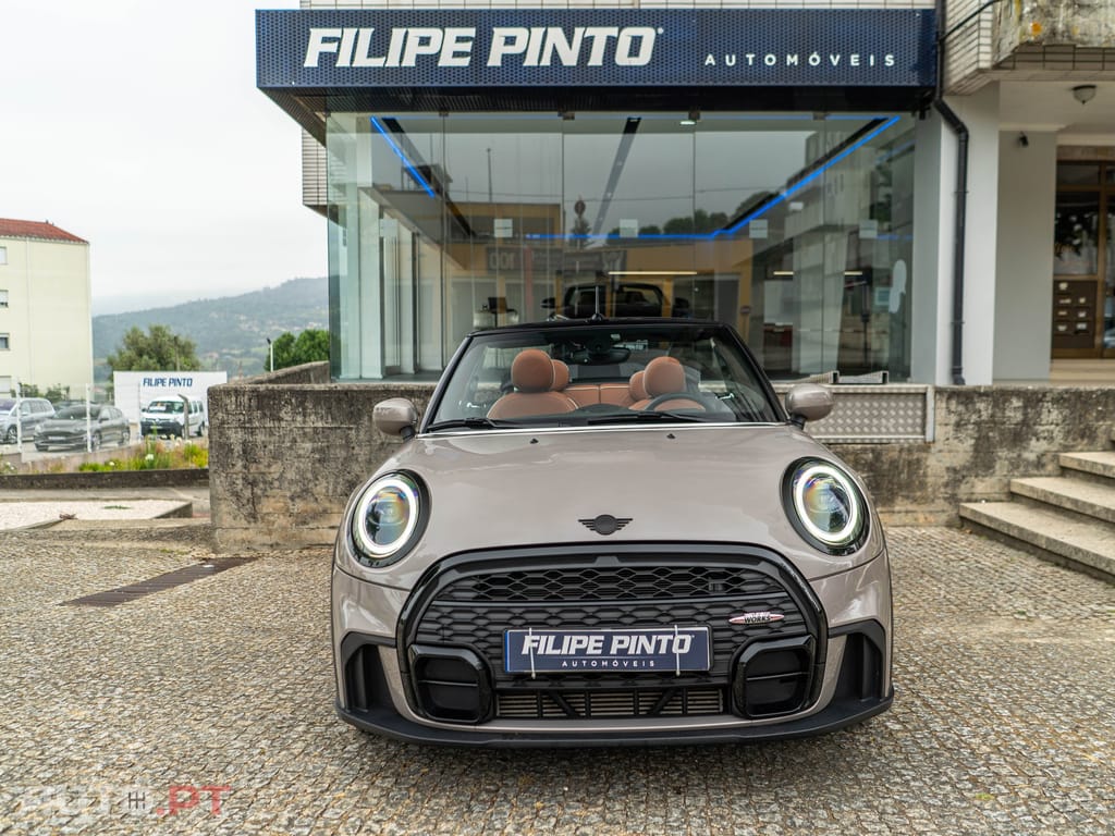 MINI Cabrio Cooper Premium Extra JCW Auto