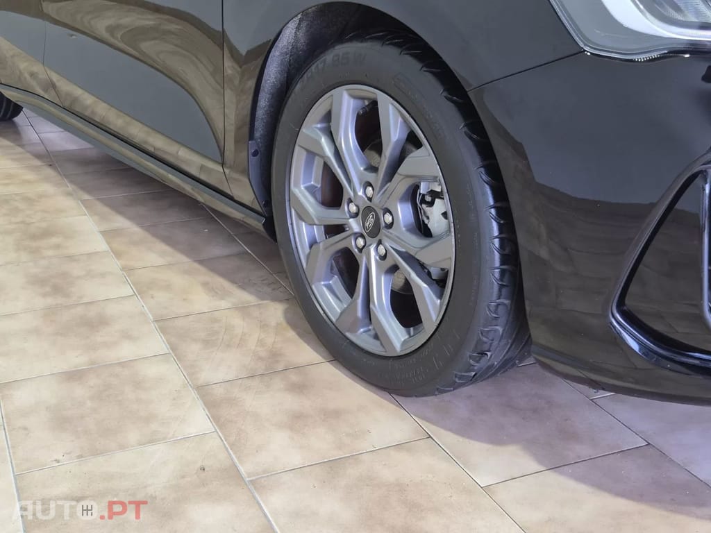 Ford Focus SW 1.0 EcoBoost MHEV ST-Line