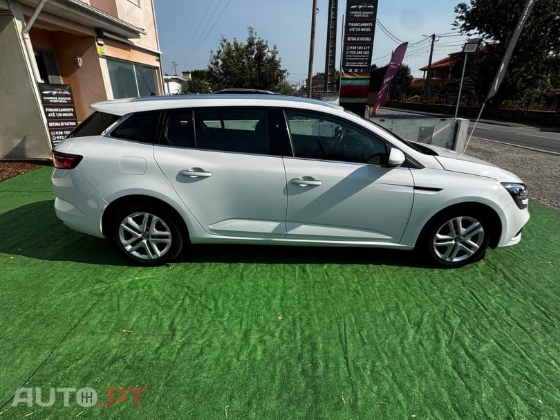 Renault Mégane Sport Tourer 1.5 Blue dCi Zen