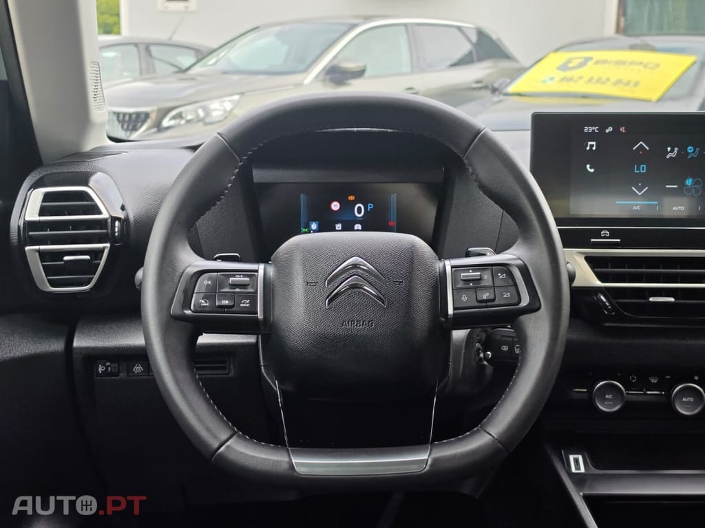 Citroën C4 X 1.2 Hybrid Max e-DSC6 — fotografia 17