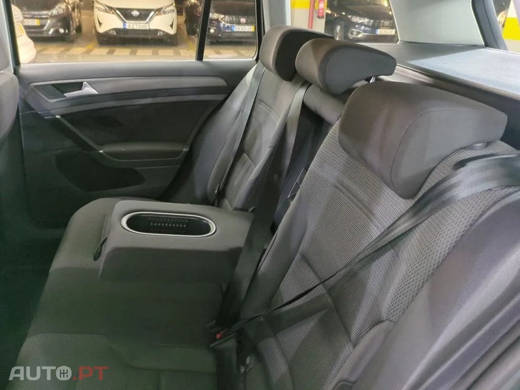 Volkswagen Golf Variant 1.6 TDi Confortline