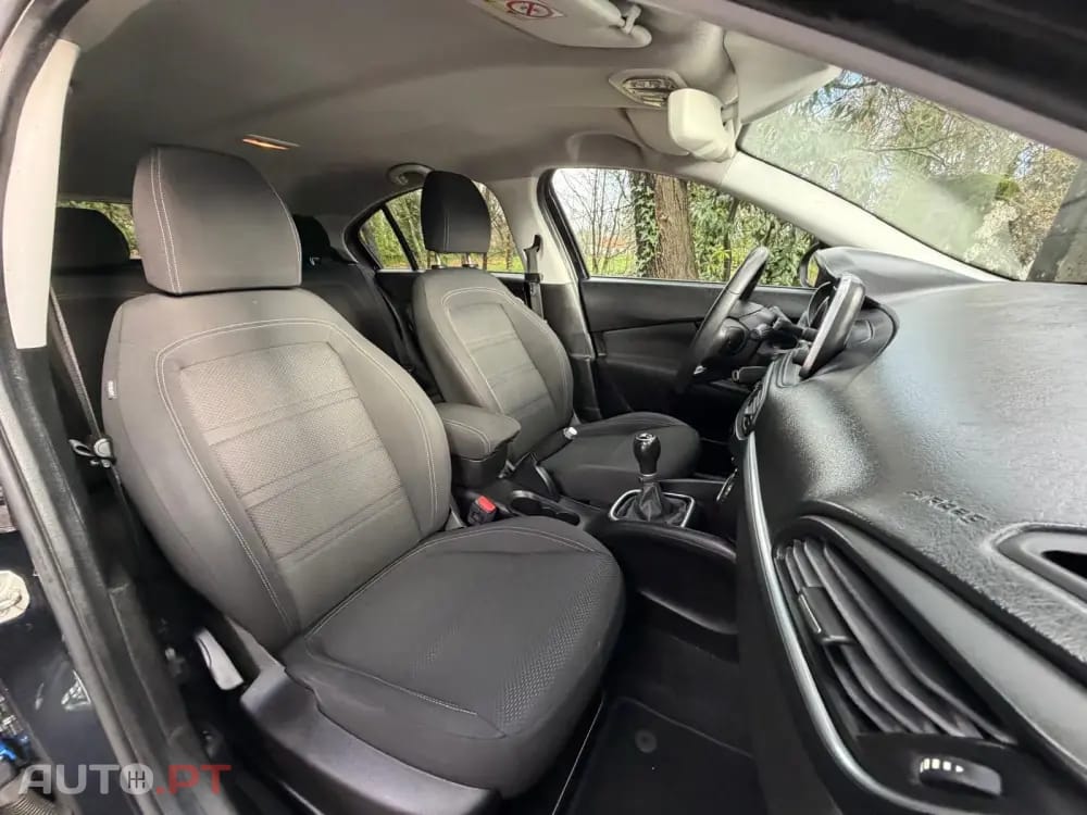 Fiat Tipo Outro