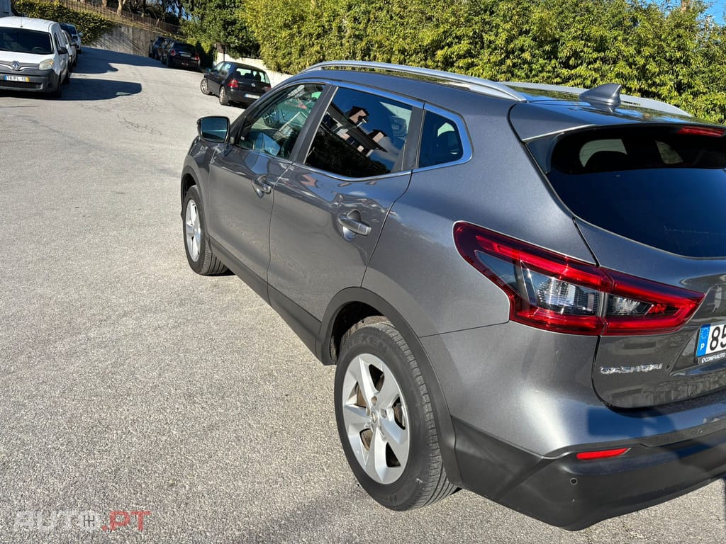Nissan Qashqai N Conecta Bussiness