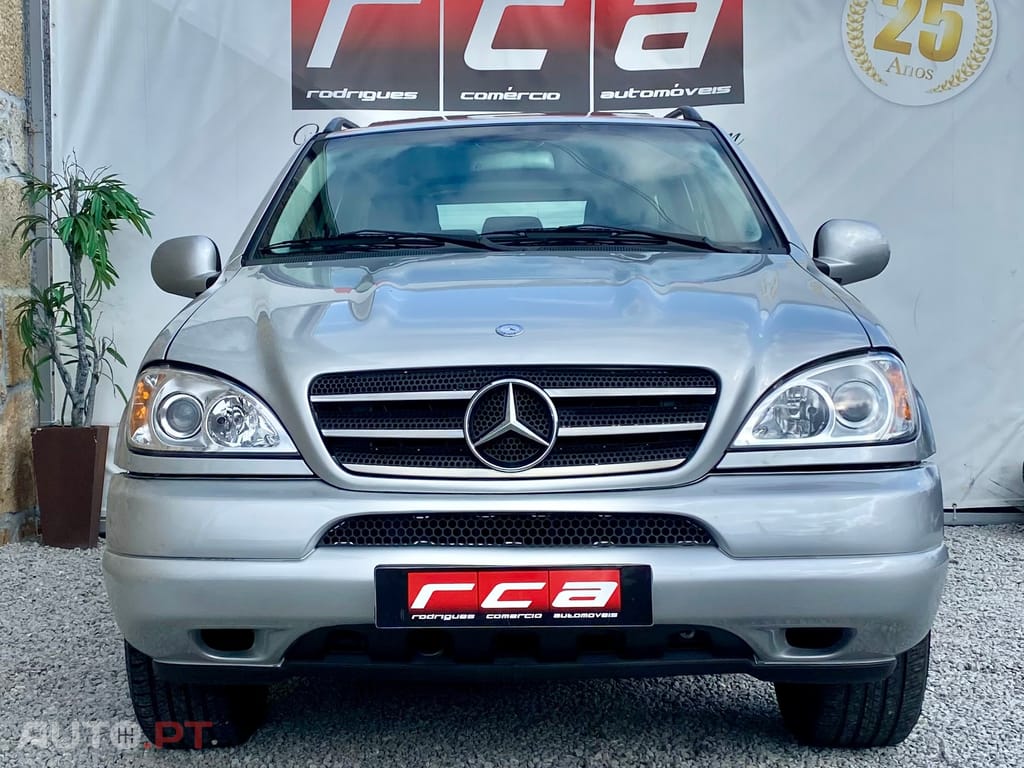 Mercedes-Benz ML 270 CDI 7 Lugares