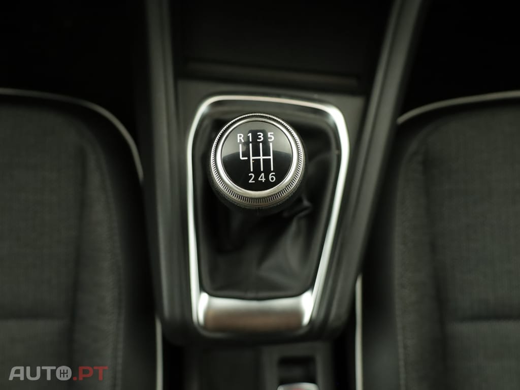 Renault Captur Captur 1.0 TCe Techno Bi-Fuel — fotografia 14