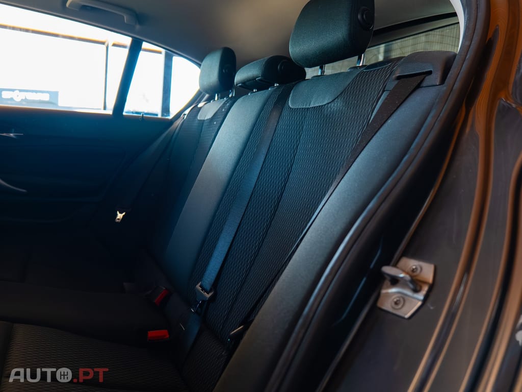 BMW 118 d Advantage
