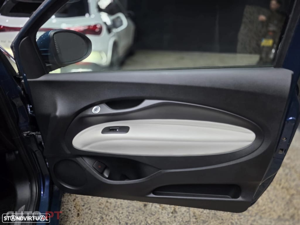 Fiat 500e La Prima