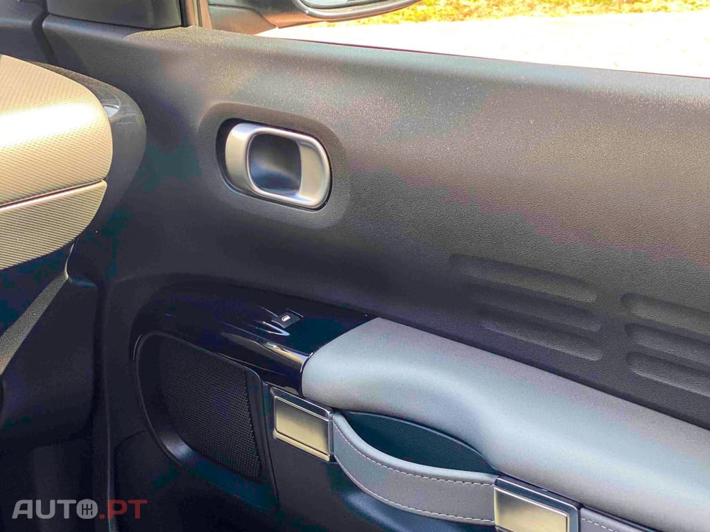 Citroen C4 Cactus 1.2 PureTech Feel Business EAT6
