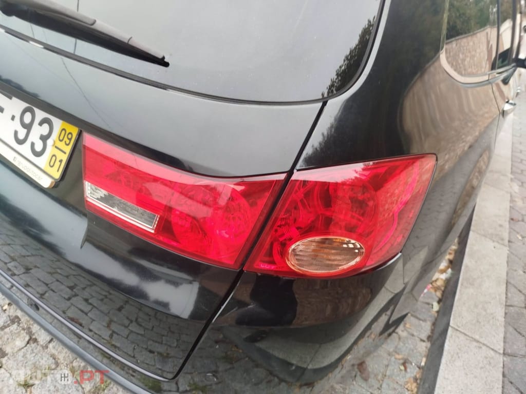 Honda Accord Tourer 2.2 i-DTEC Executive Top — fotografia 6