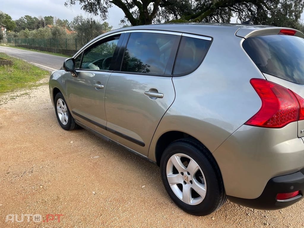 Peugeot 3008 1.6 e-HDi Style 2-Tronic