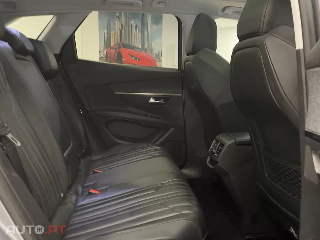 Peugeot 3008 1.5 BlueHDi Allure Pack