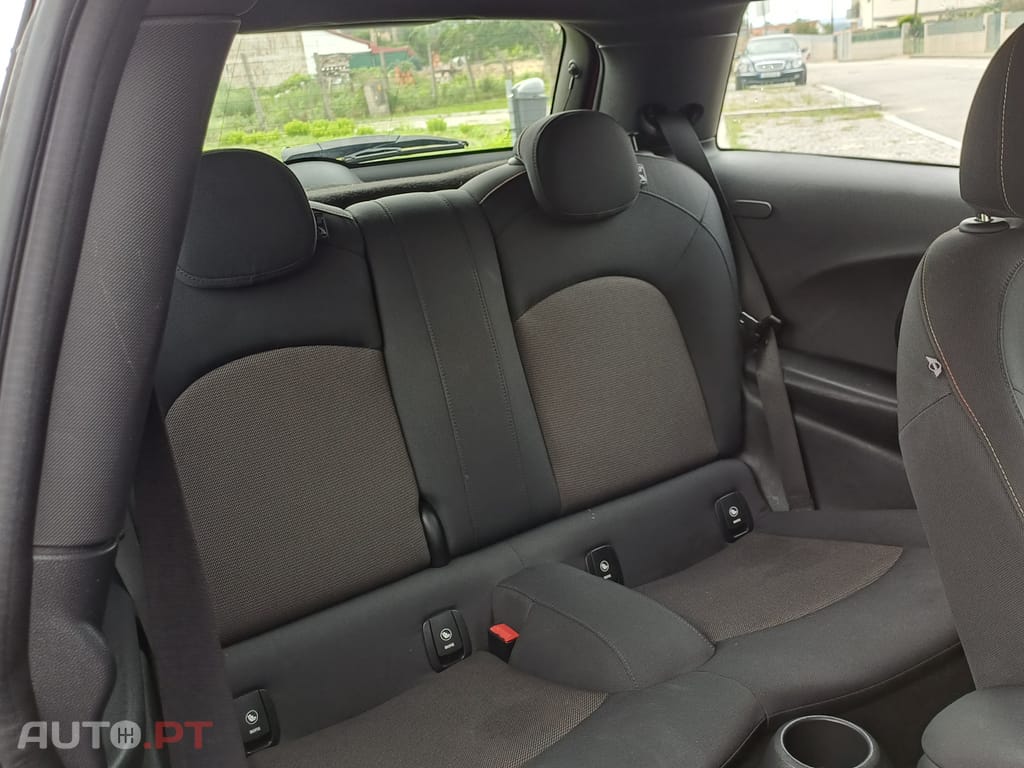 MINI Cooper 1.5
